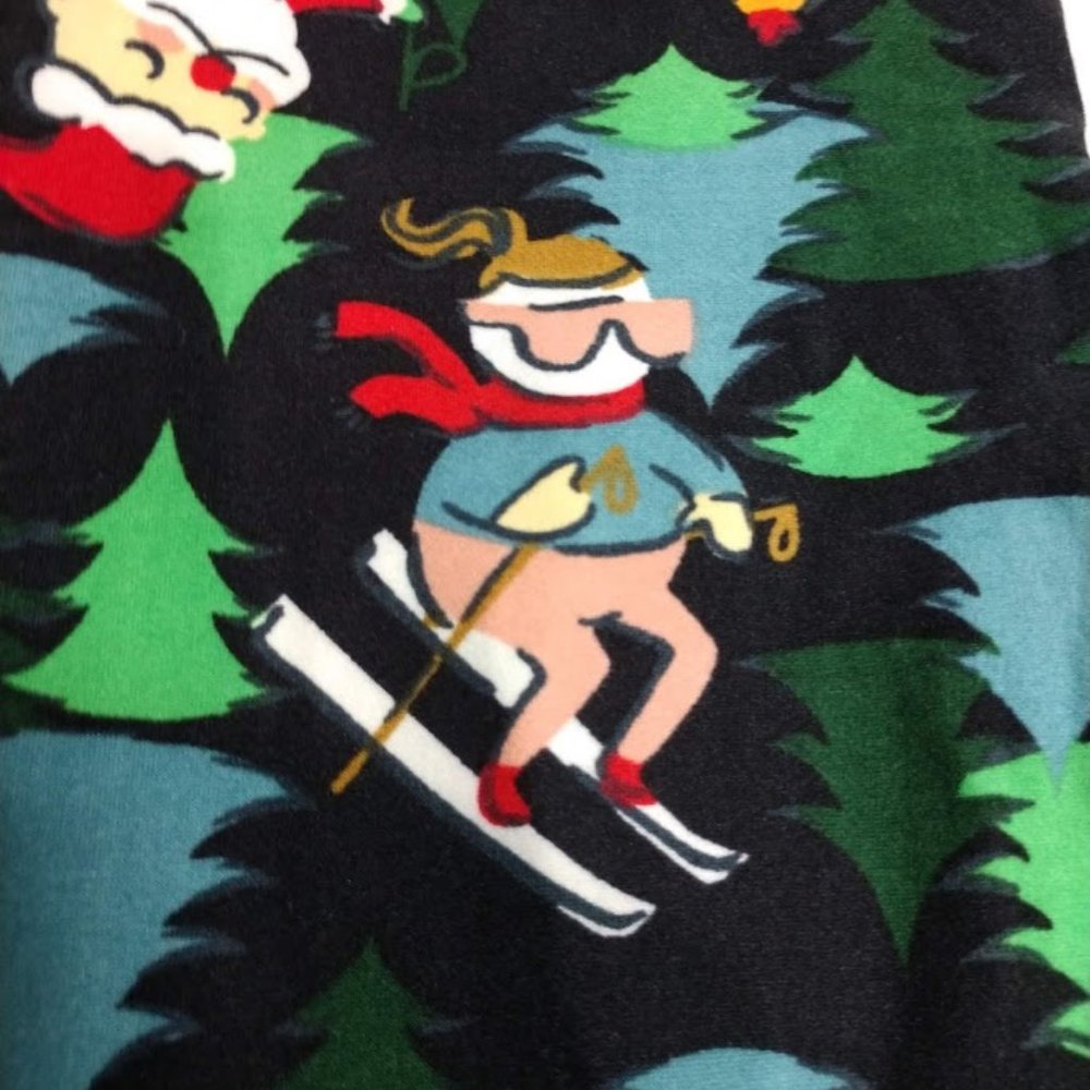 NWT Lularoe Tween Leggings Santa Skiers